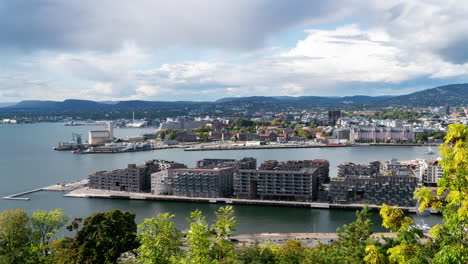 Oslo-Bay-Harbour-Tagsüber-Stadtbild